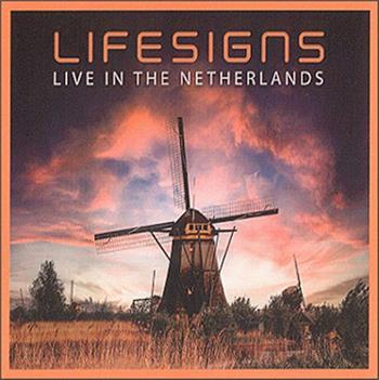 LIFESIGNS - LIVE IN NETHERLANDS-2022 (2023 2CD DIGI-PAK)
Live Double Album from one of the UK’s finest Prog bands recorded in concert at De Boerderderij, Zoetermeet in the Netherlands on 22nd August 2022.